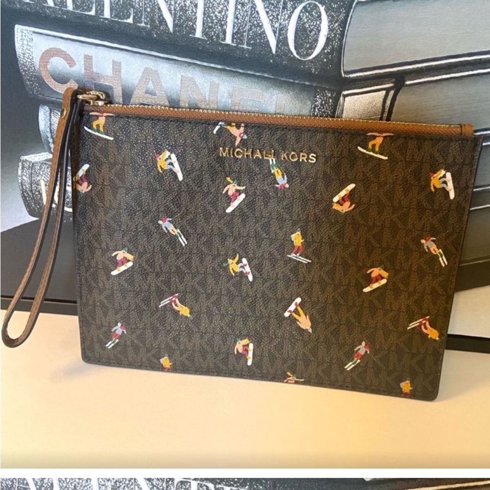 Michael Kors Aspen Ski Print Brown Logo XL Jet Set Clutch Wristlet